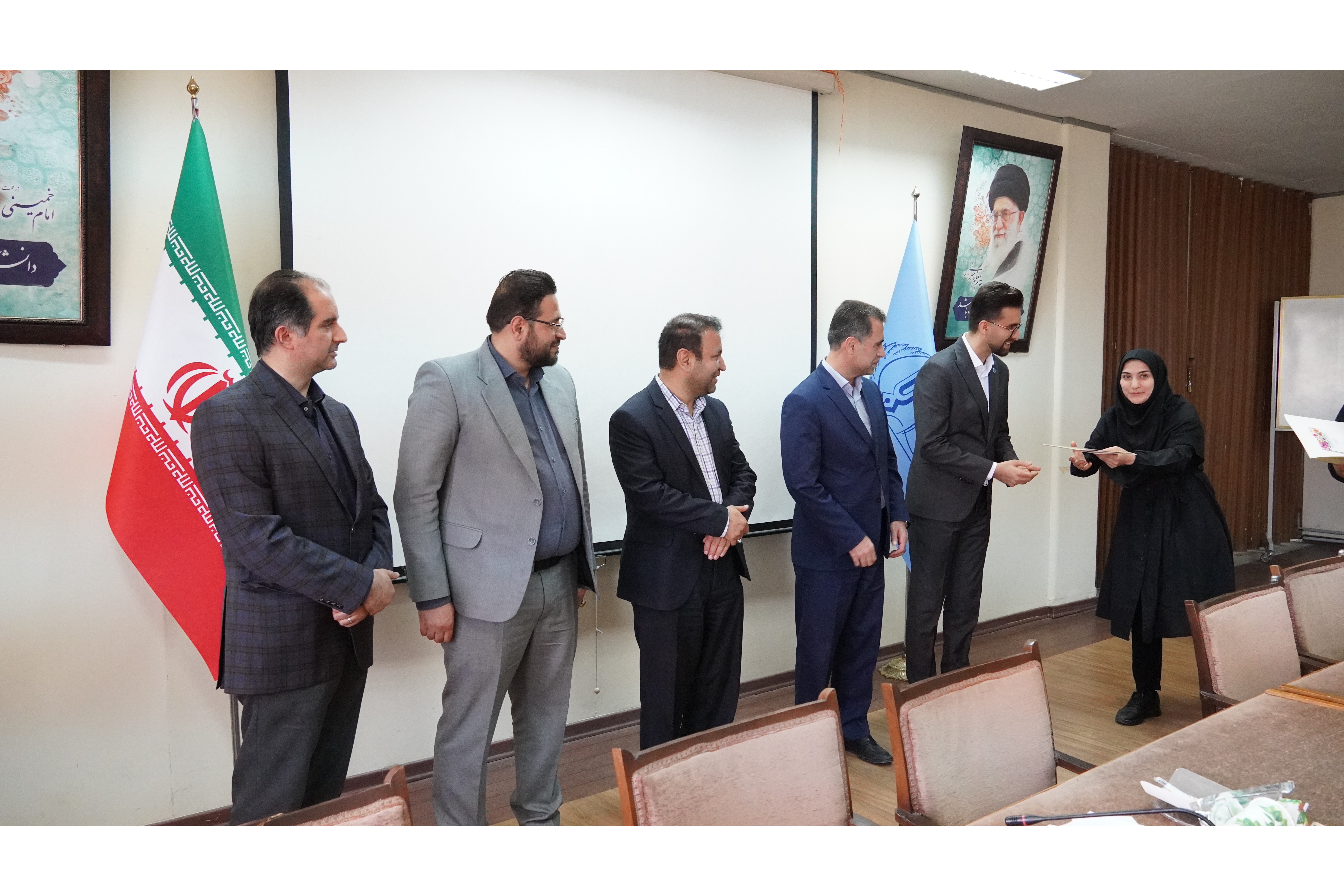 آئین گرامیداشت نخبگان و استعدادهای درخشان دانشگاه تبریز