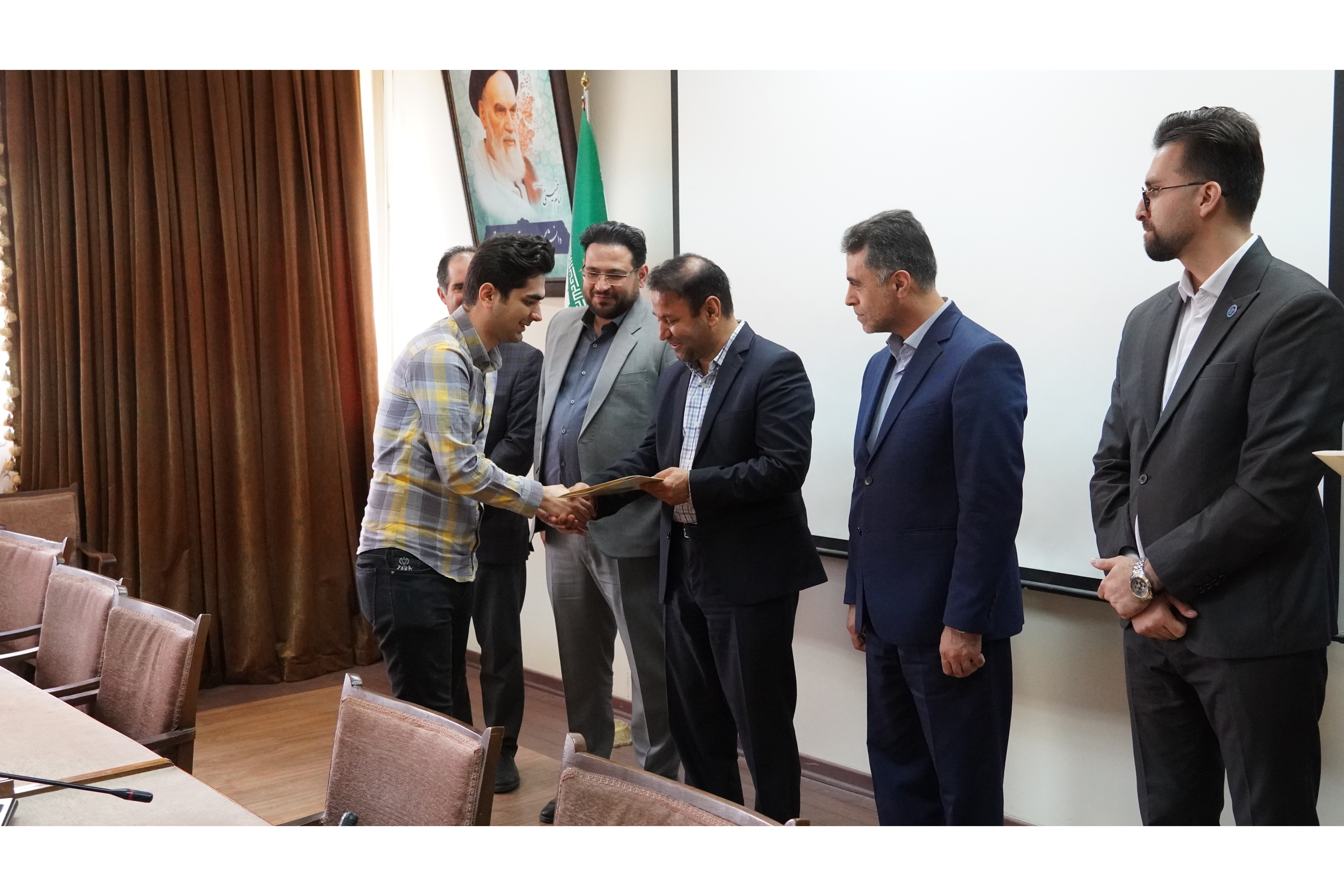 آئین گرامیداشت نخبگان و استعدادهای درخشان دانشگاه تبریز