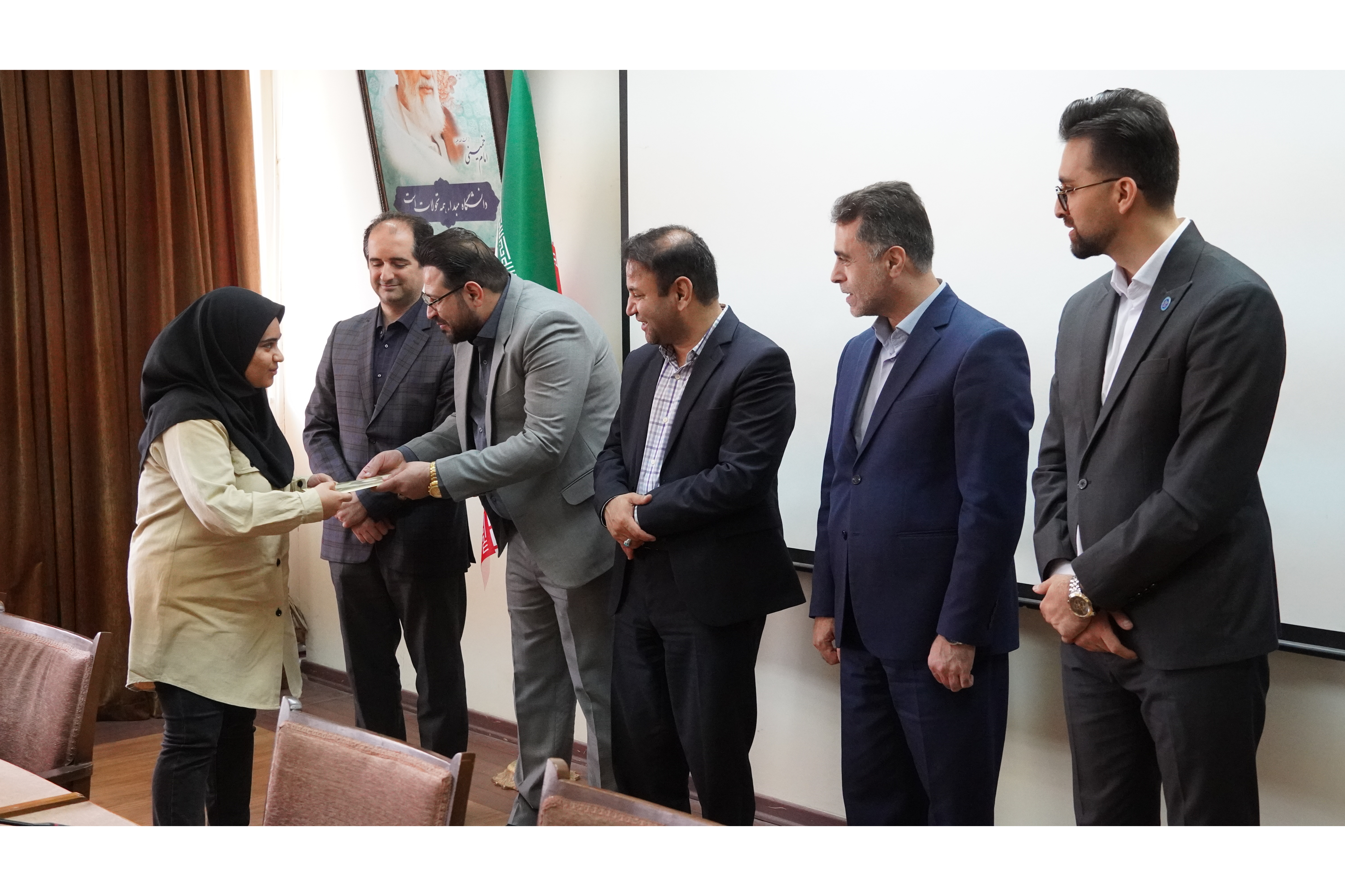 آئین گرامیداشت نخبگان و استعدادهای درخشان دانشگاه تبریز