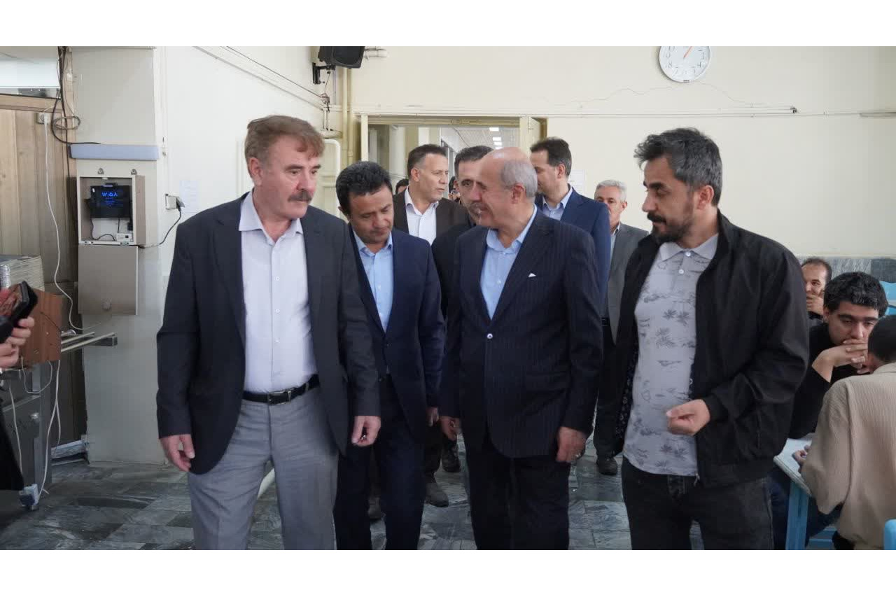 حضور دکتر حبیبا، رئیس سازمان امور دانشجویان در دانشگاه تبریز/بازدید از سلف ها/ ۷ آبان ۱۴۰۴
