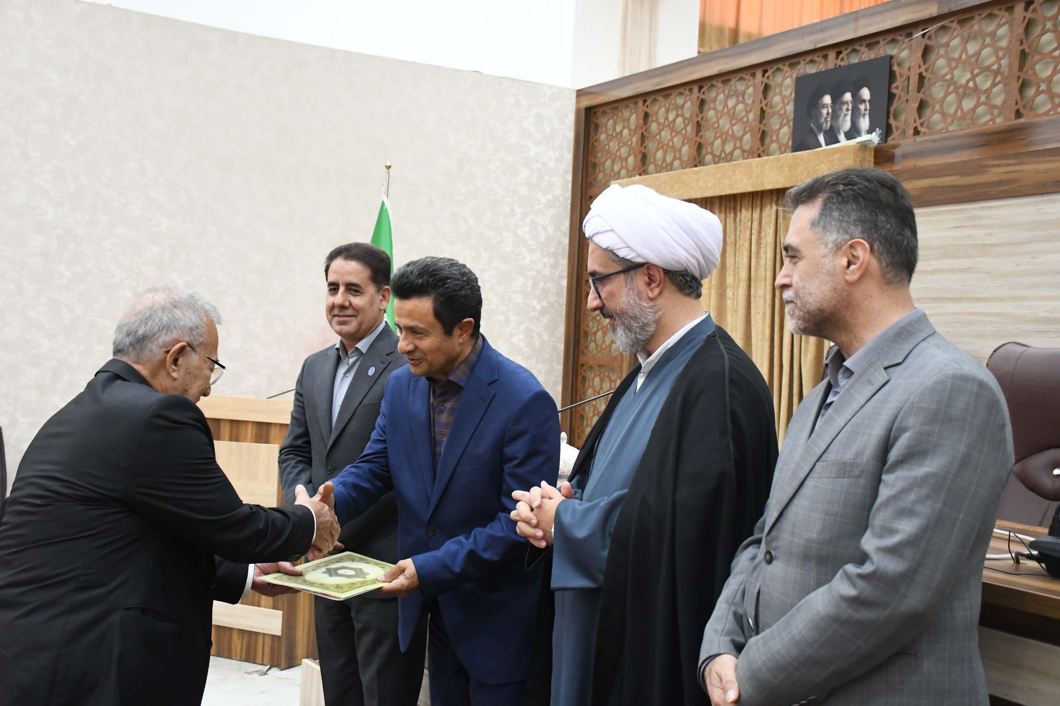 تجلیل از سرآمدان آموزشی دانشگاه تبریز/ ۴ مرداد ۱۴۰۵