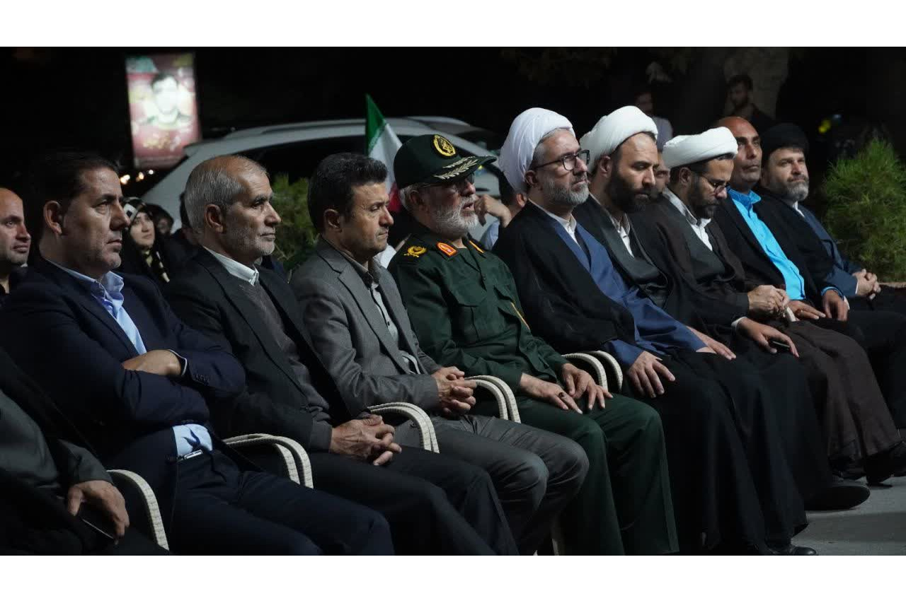 حضور و سخنرانی فرمانده دلاور سپاه عاشورا در آیین گرامیداشت هفته دفاع مقدس دانشگاه تبریز