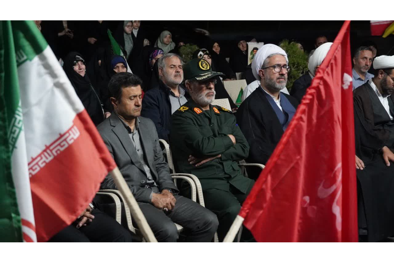 حضور و سخنرانی فرمانده دلاور سپاه عاشورا در آیین گرامیداشت هفته دفاع مقدس دانشگاه تبریز