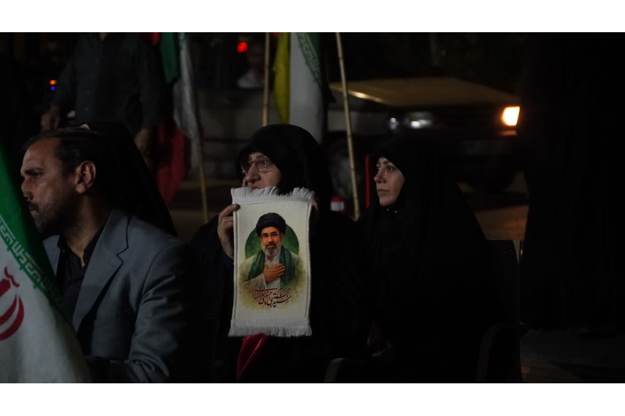 حضور و سخنرانی فرمانده دلاور سپاه عاشورا در آیین گرامیداشت هفته دفاع مقدس دانشگاه تبریز