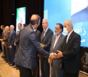 استاد واقعی، کسی است که سیاهی، جهل و نادانی را می‌زداید