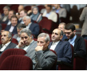 استاد واقعی، کسی است که سیاهی، جهل و نادانی را می‌زداید