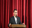 استاد واقعی، کسی است که سیاهی، جهل و نادانی را می‌زداید