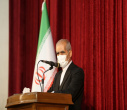 استاد واقعی، کسی است که سیاهی، جهل و نادانی را می‌زداید