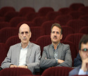استاد واقعی، کسی است که سیاهی، جهل و نادانی را می‌زداید