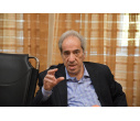 تجلیل از دکتر علیقلی نیایی موسس دانشکده مهندسی شیمی و نفت