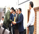 تجلیل از دانشجویان برگزیده علمی و ورزشی دانشکده مهندسی برق////خبر