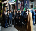 مشتهای گره کرده؛ آمیزه ای از غم، کرامت و ایستادگی